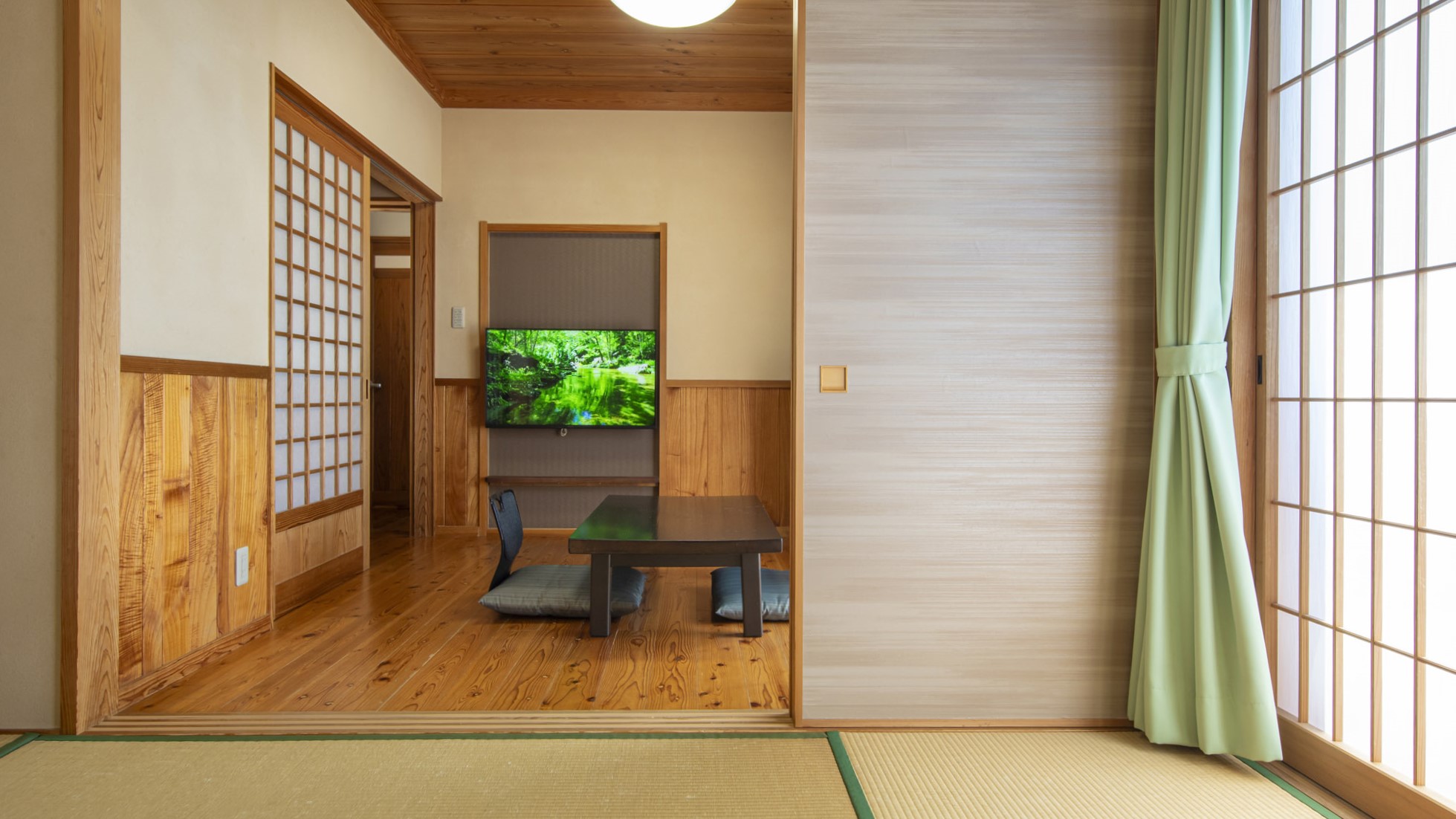 離れ和室【山吹】（6畳＋4.5畳）