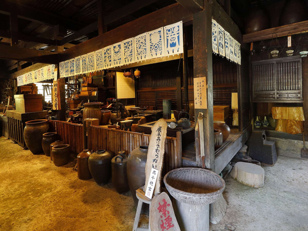 神楽宿：民族資料「蔵」