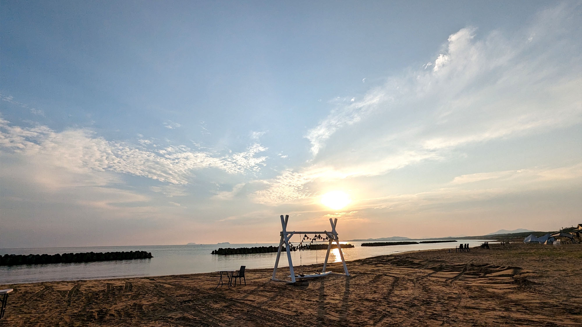 【1泊朝食付】海辺の鮨宿／朝海を見ながら「海鮮丼」朝ごはん＜スパ＆サウナを楽しもう＞