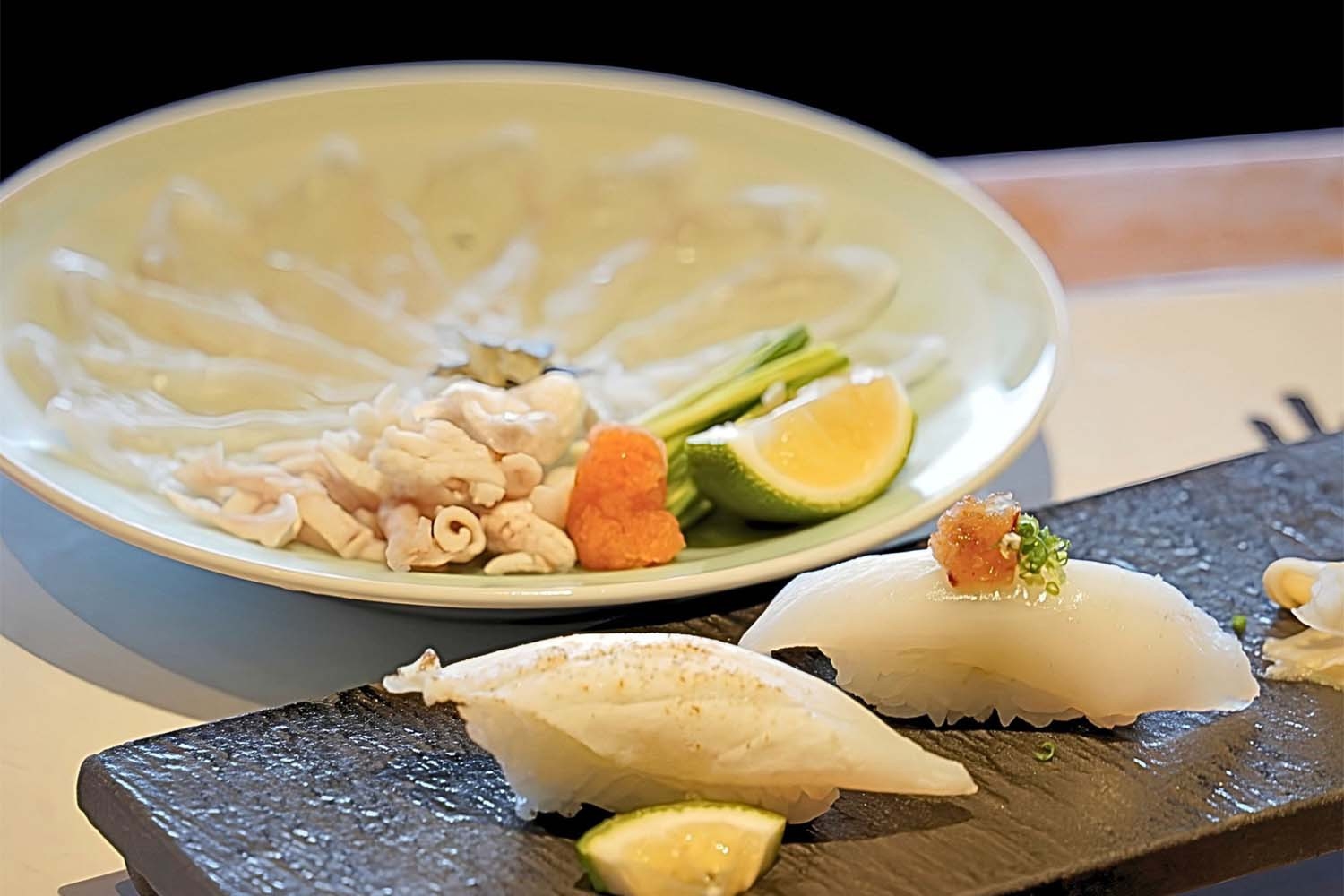 【海辺の鮨宿】「ふぐ＆鮨コース」さらに鮑ステーキ付＜鮨屋台＞贅沢！とらふぐ＆鮨づくしプラン1泊2食付
