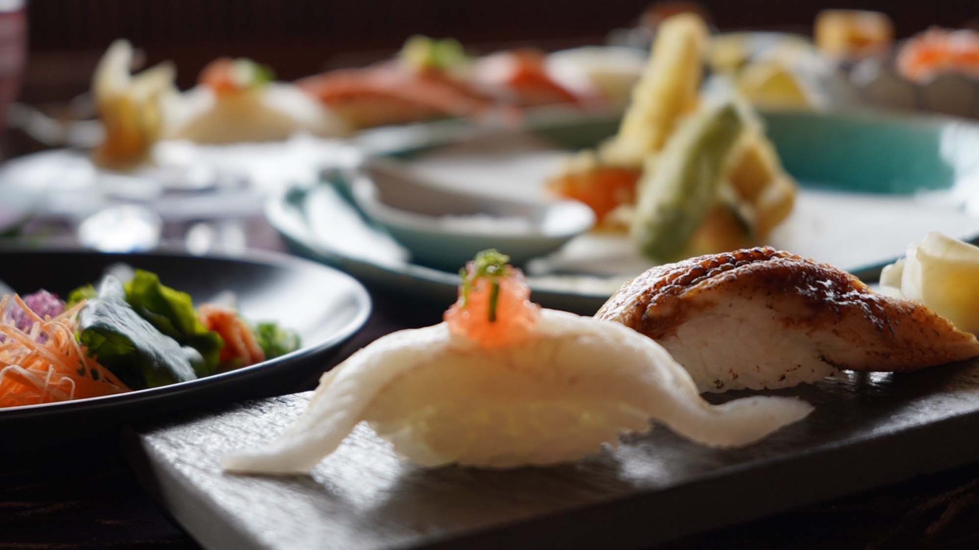 期間限定【海辺の鮨宿】あなごちゃんコース／1泊2食＜鮨屋台＞穴子づくし＋おすすめ握りコース満喫プラン