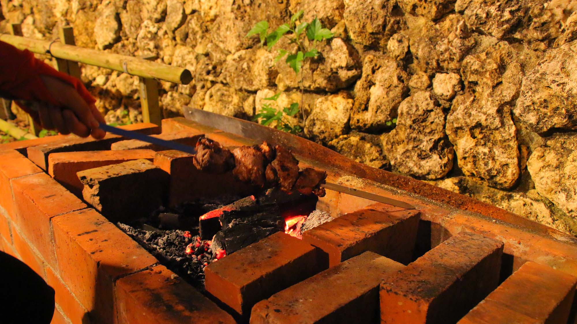 ロシア風バーベキューを楽しめるスペース