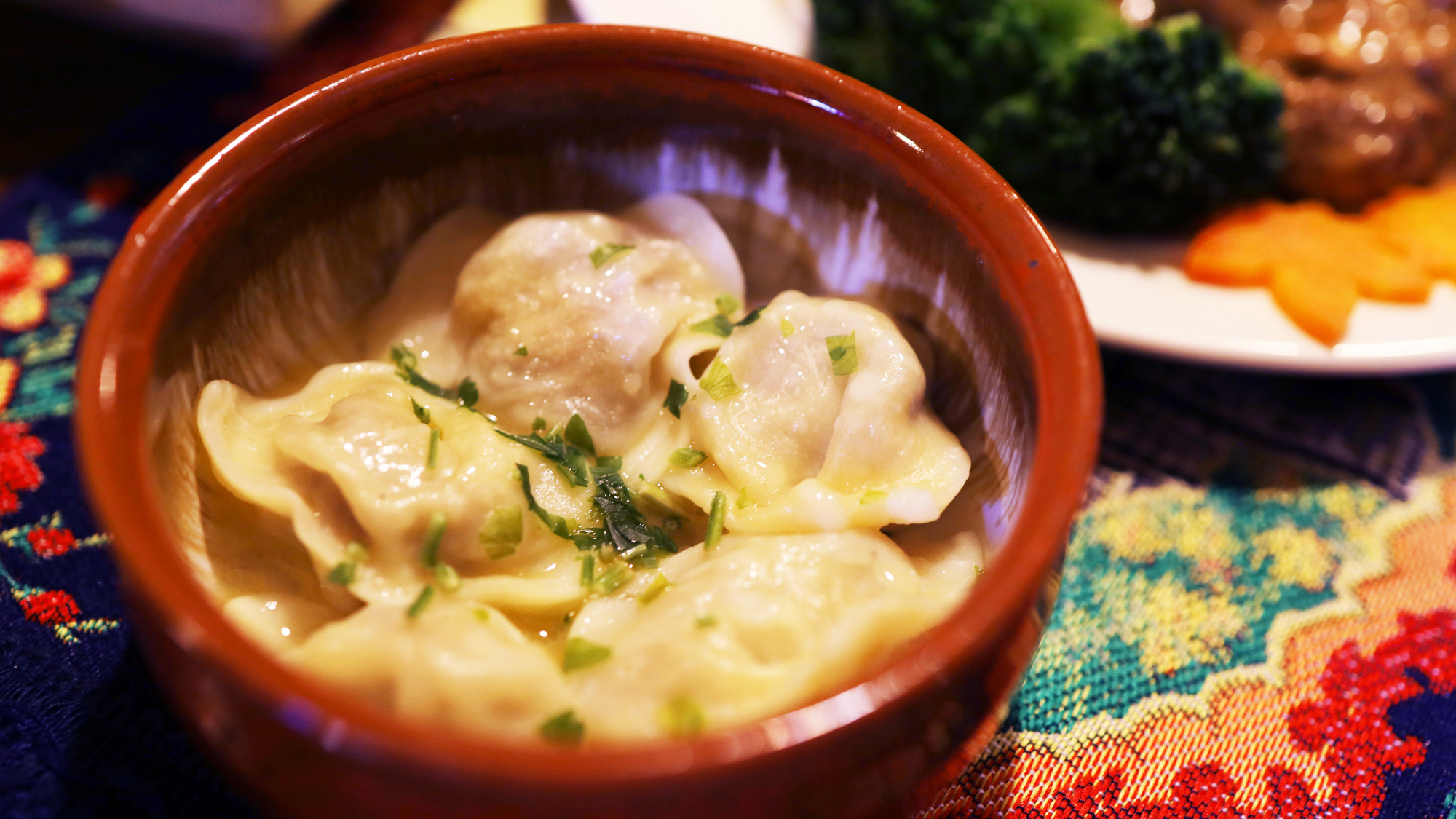 【ビーフストロガノフディナープラン】 ロシア風水餃子ペリメニ