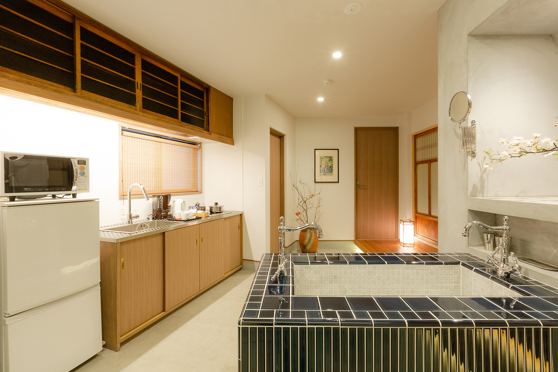 【八重家若宮町】　土間洗面