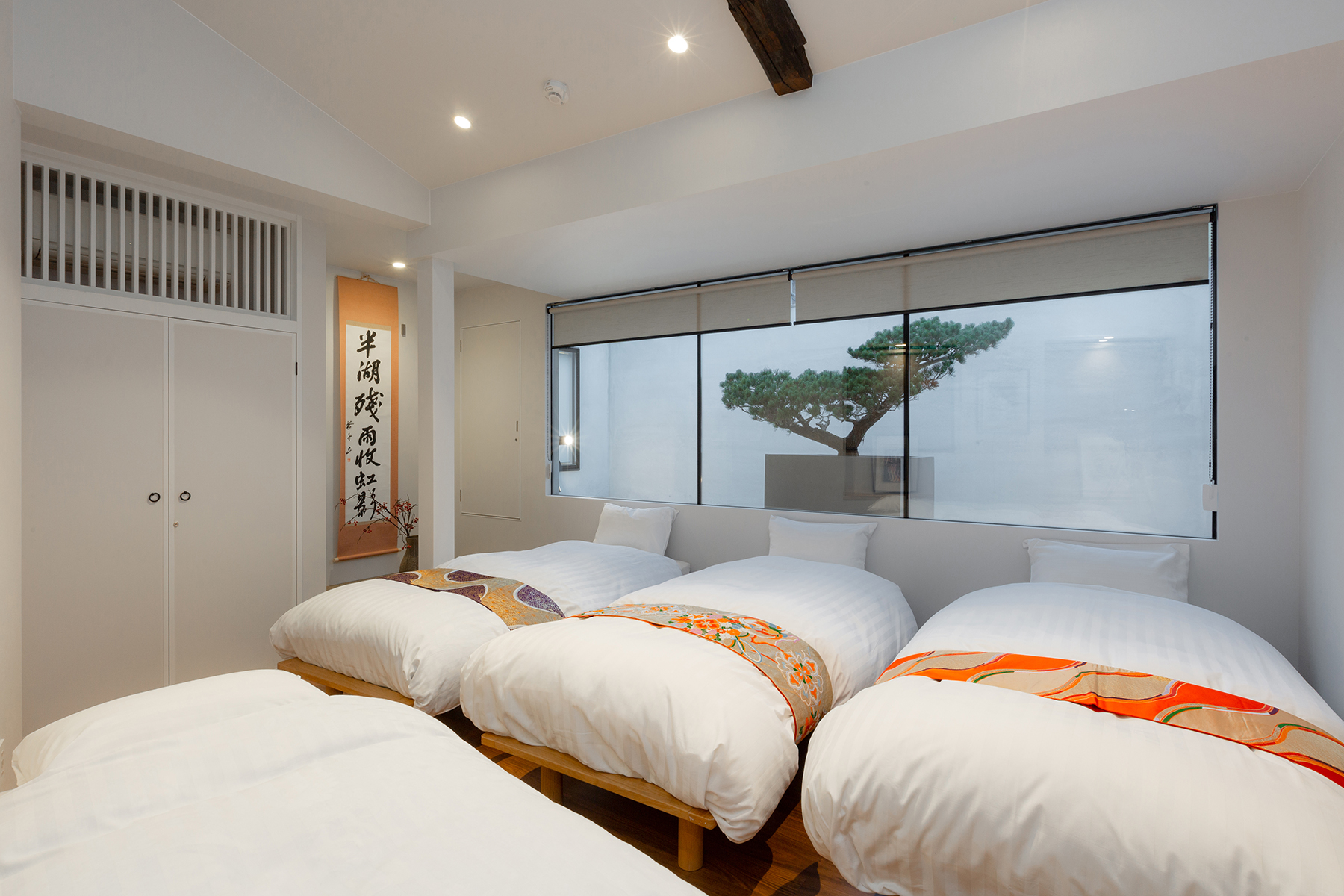 【八重家若宮町】　二階寝室（4ベッドルーム）