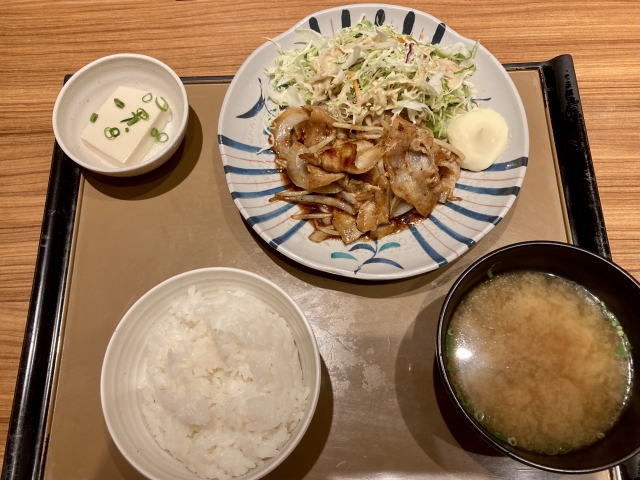 夕食日替わり