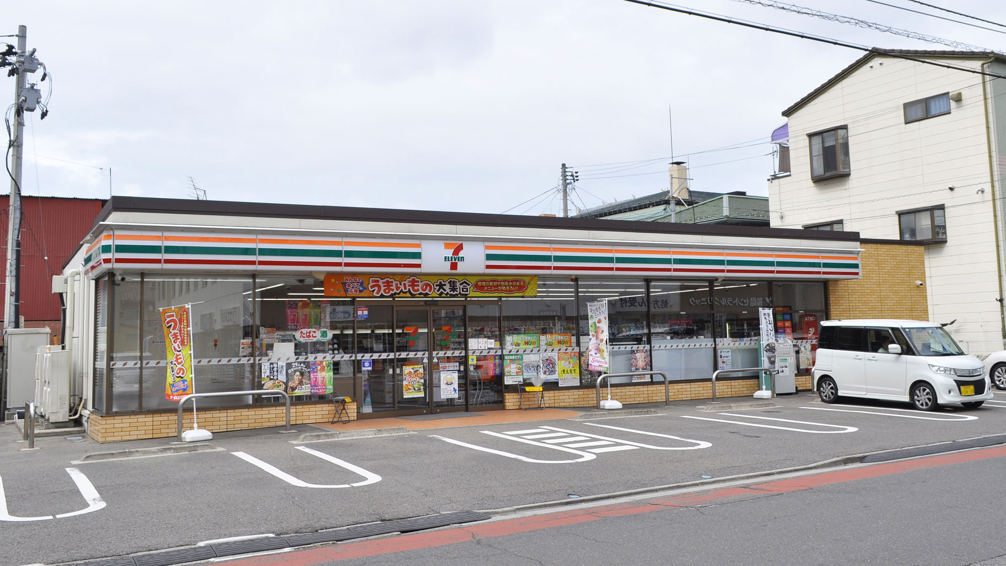 【周辺】コンビニエンスストアまで徒歩3分