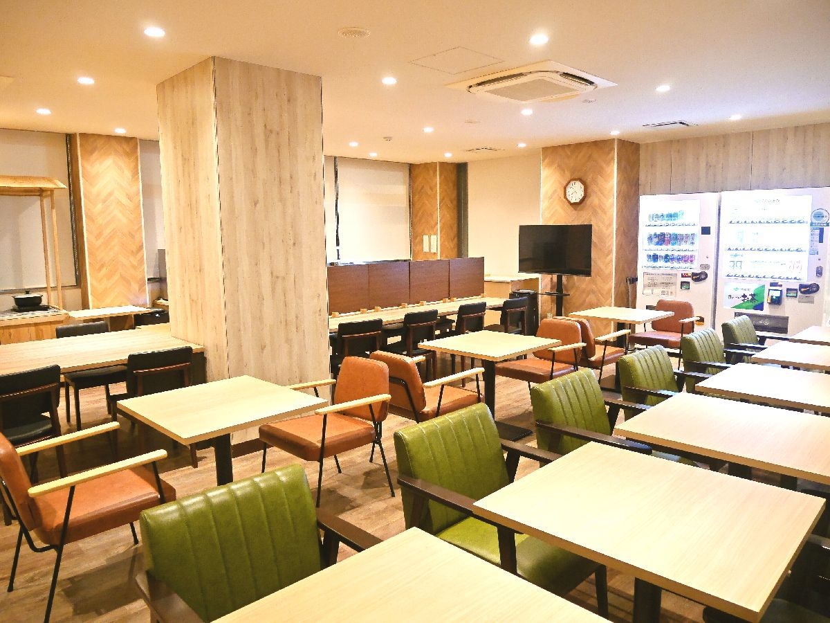 ※※【生ビール付夕食付】いろいろあるね。頑張るぞ！ゴロゴロチキンカレー＆枝豆＆お味噌汁　限定数ご用意