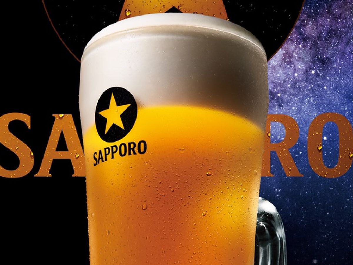 18時～21時 飲み放題60分1000円　黒ラベル、ハイボール、サワー、ワインも　ラウンジにて