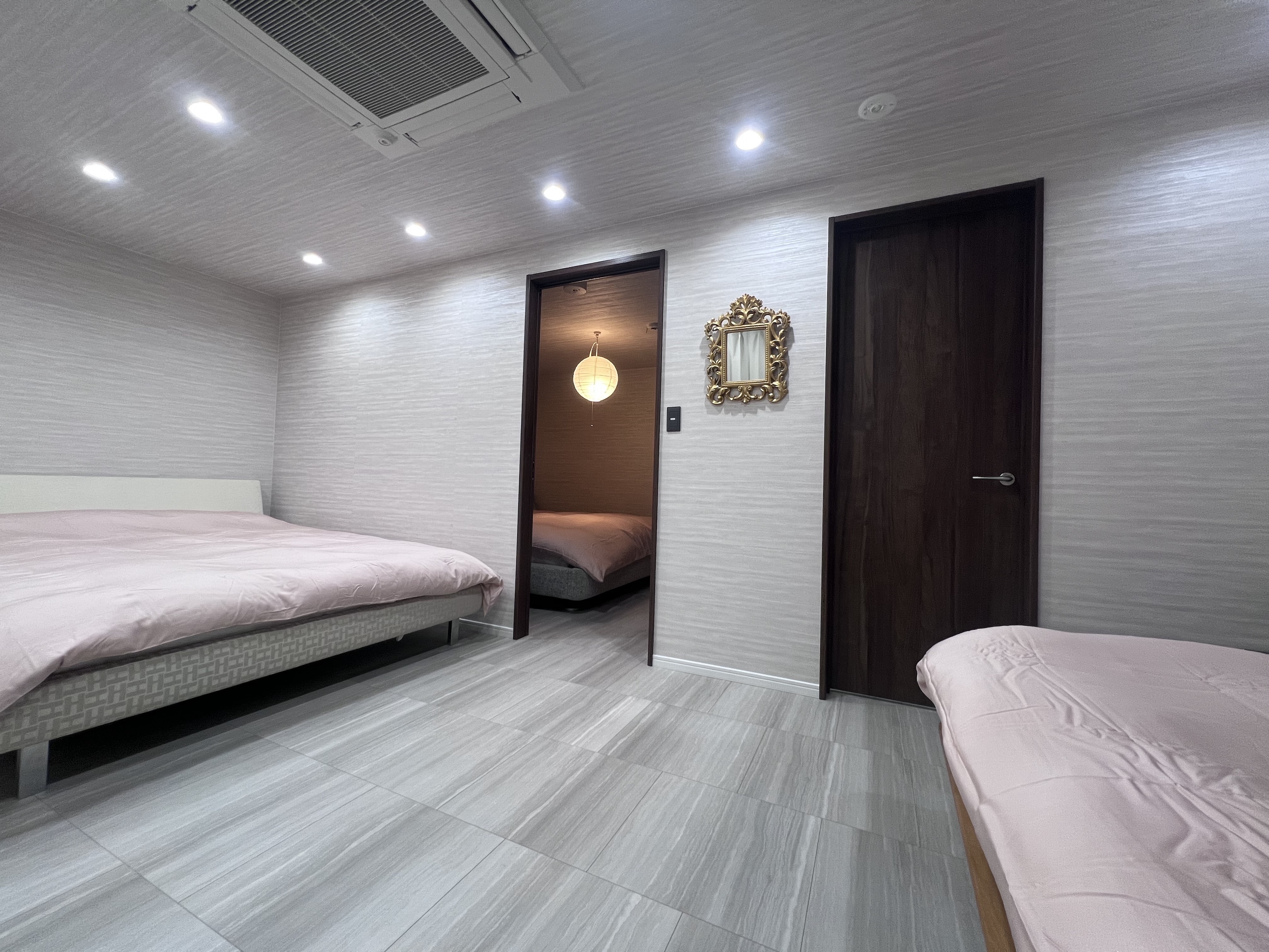 2Fスイートルーム　寝室