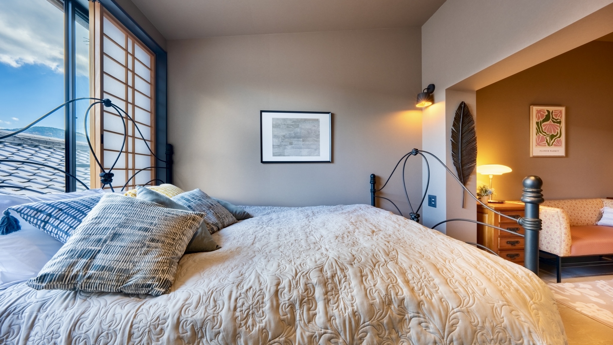 【洋館】8号室・洋室／ダブルベット&times;1台