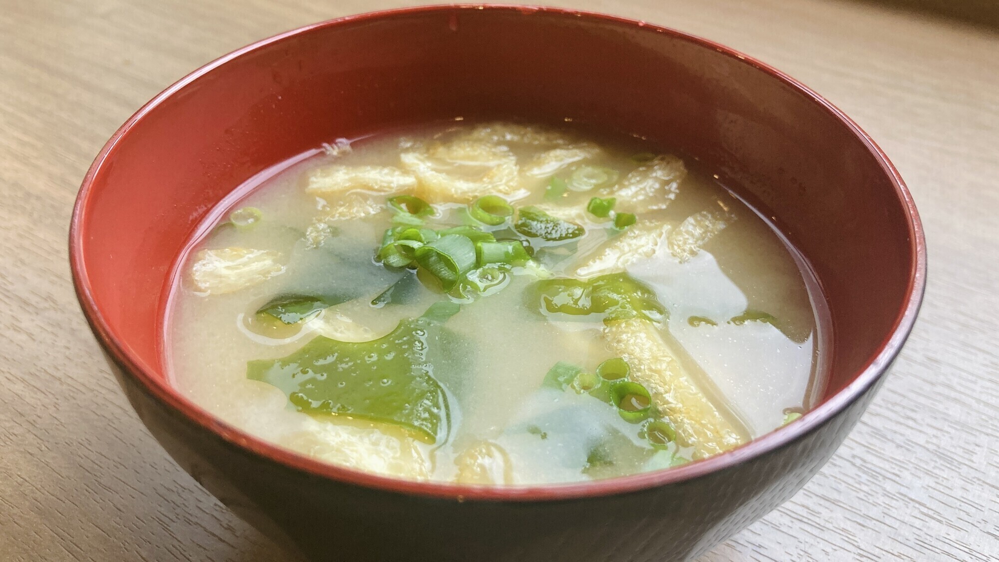 【朝食】味噌汁（夏季メニュー）