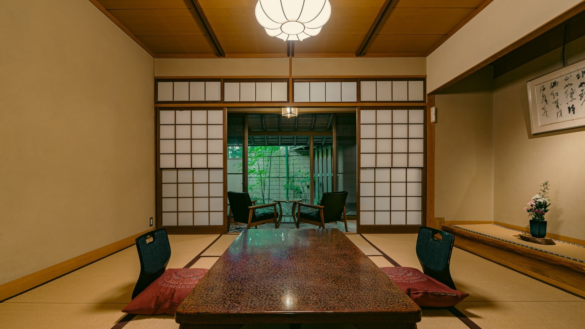 竹林に囲まれた露天風呂付客室（一例）