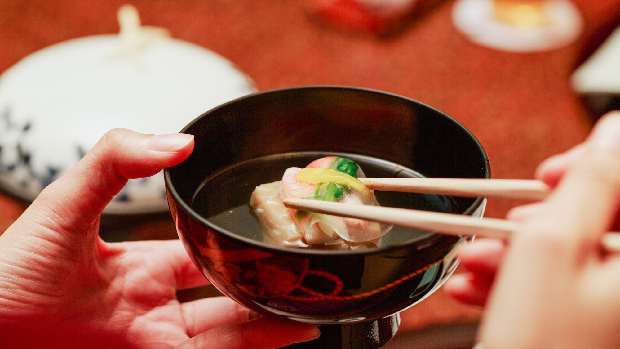 旬の食材を使用した季節の移ろいを感じるお献立（一例）