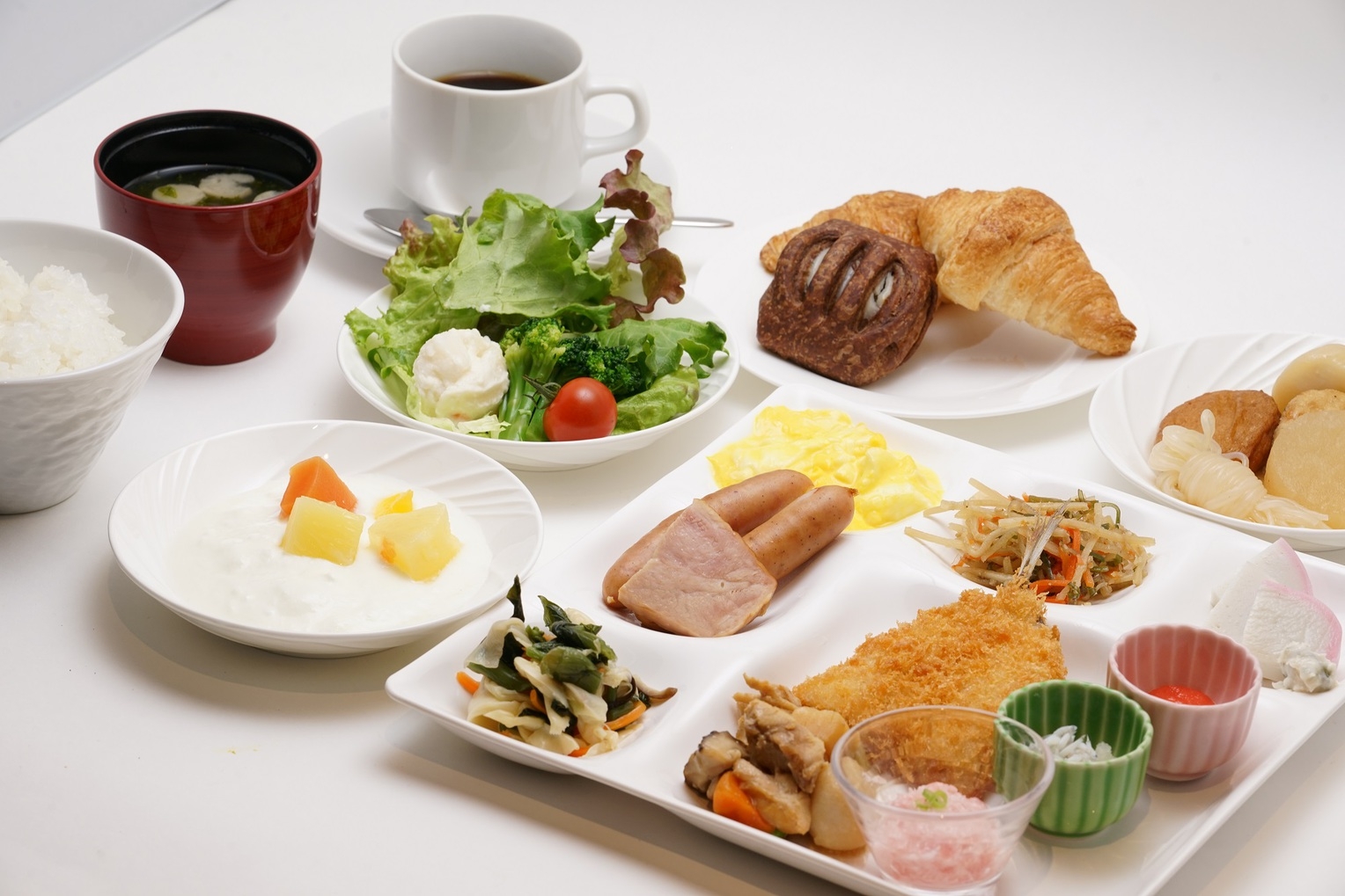 【楽天ポイント10倍】◆朝食付◆　小田原城・相模湾が望める客室　朝食は14階レストランでビュッフェ♪