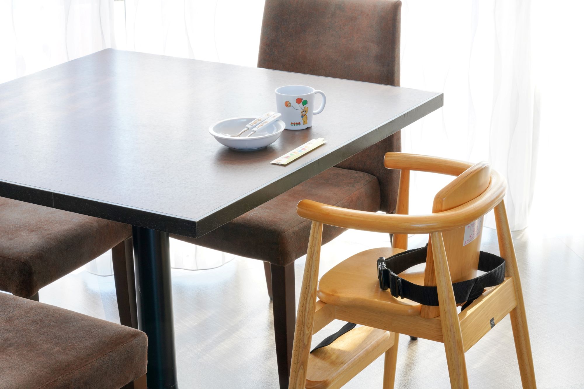 お子様レストラン椅子