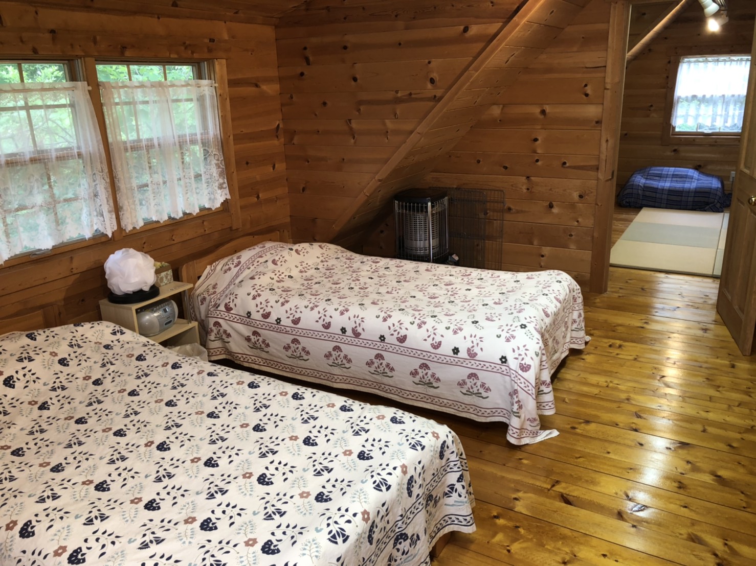 寝室①　ツインルーム