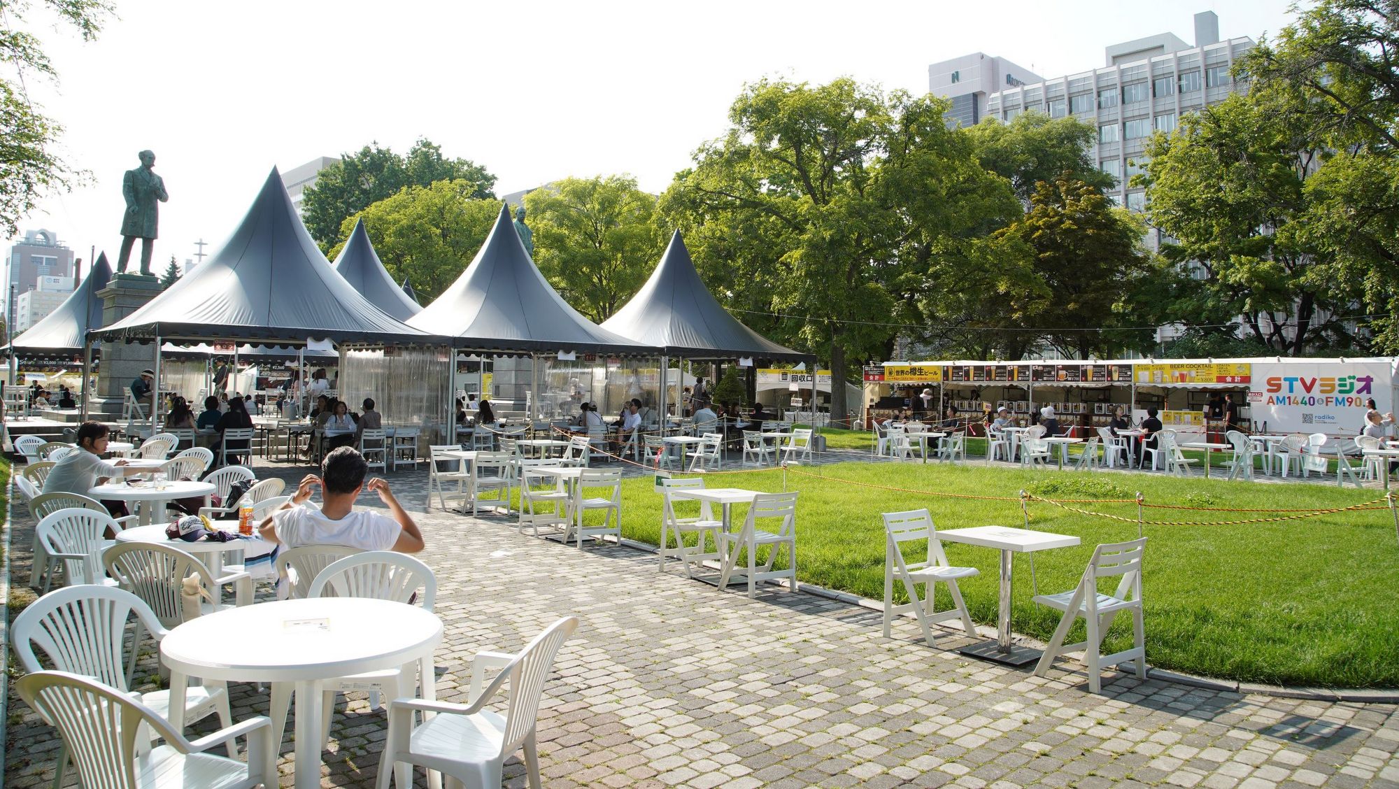 さっぽろ夏まつり／ビアガーデンは大通公園を会場に行われる夏の一大イベント※撮影／2023.7