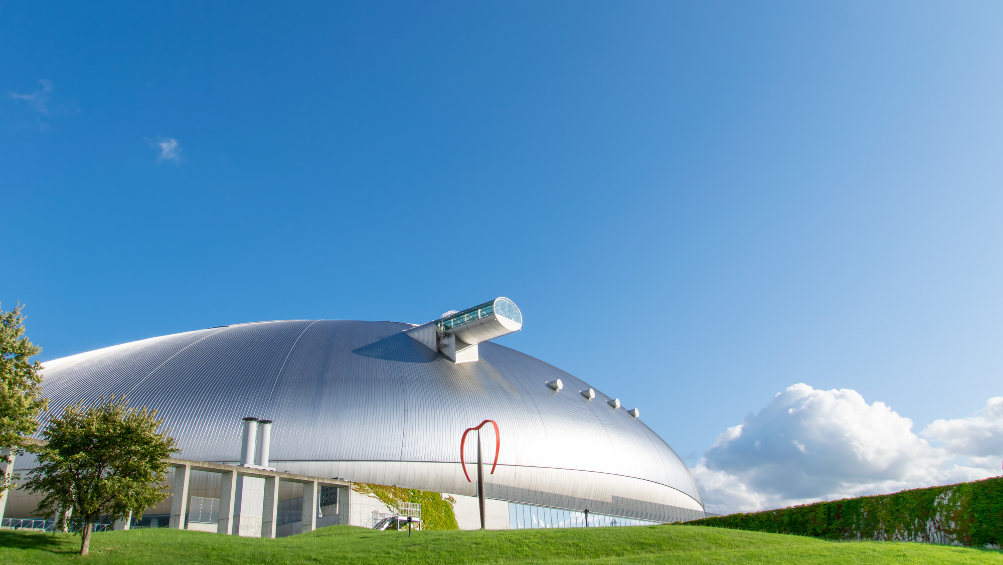 大和ハウス プレミストドーム（旧札幌ドーム）／地下鉄東豊線福住駅から徒歩約10分。