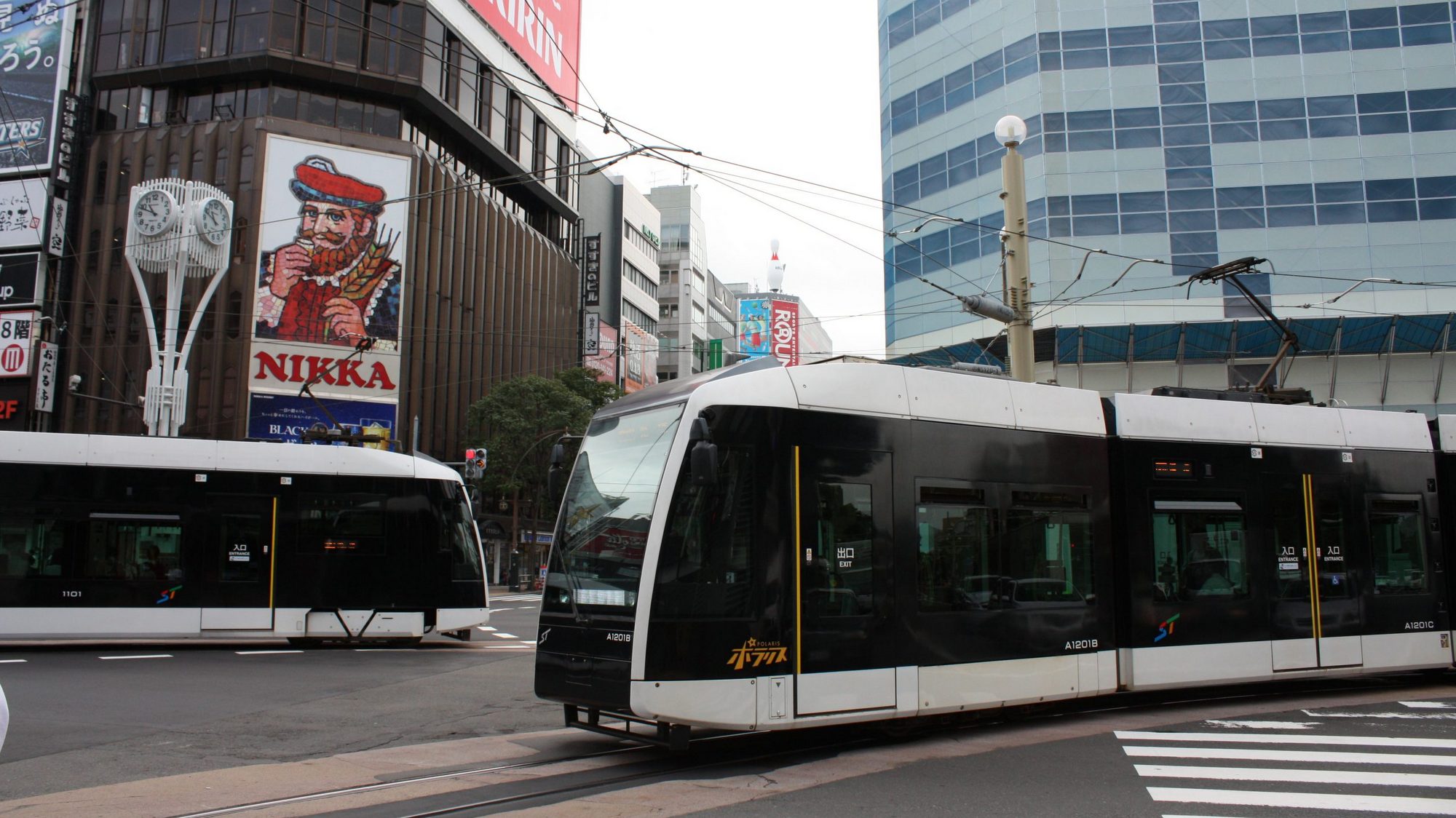 路面電車／札幌中心部から藻岩山付近までを循環運行。観光の足としても便利※撮影／2020.9
