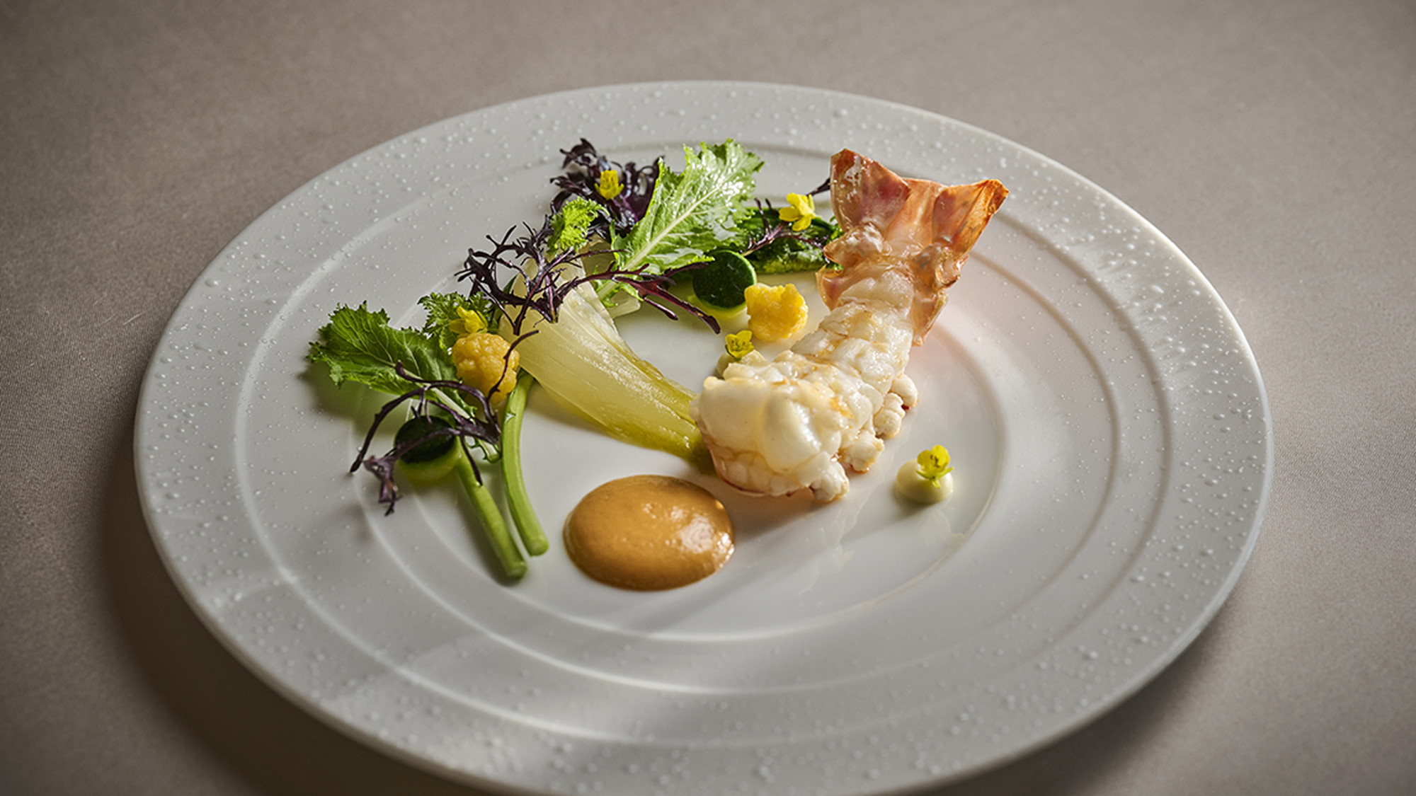 【夕食一例】ひらまつらしい正統派な部分とこの地にふさわしい軽やかさが 融合した新しいフランス料理
