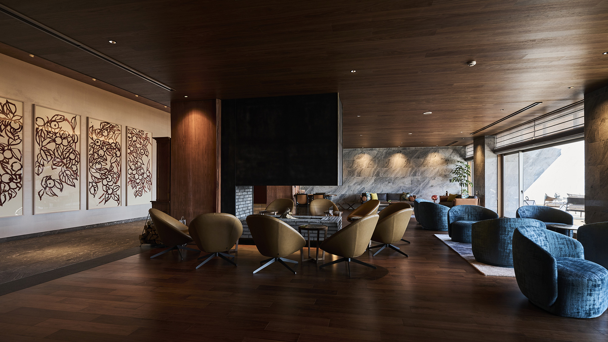 ロビーラウンジ