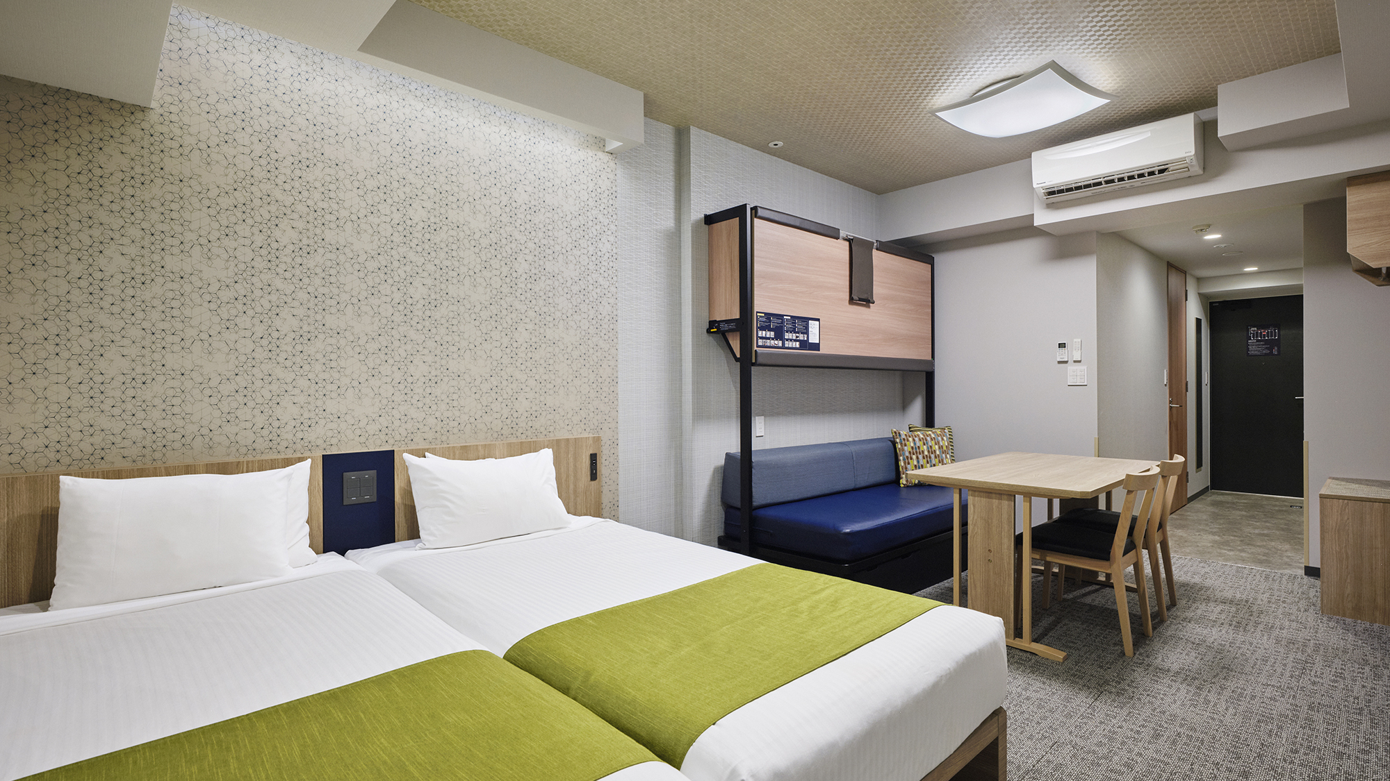 スタンダードファミリールーム