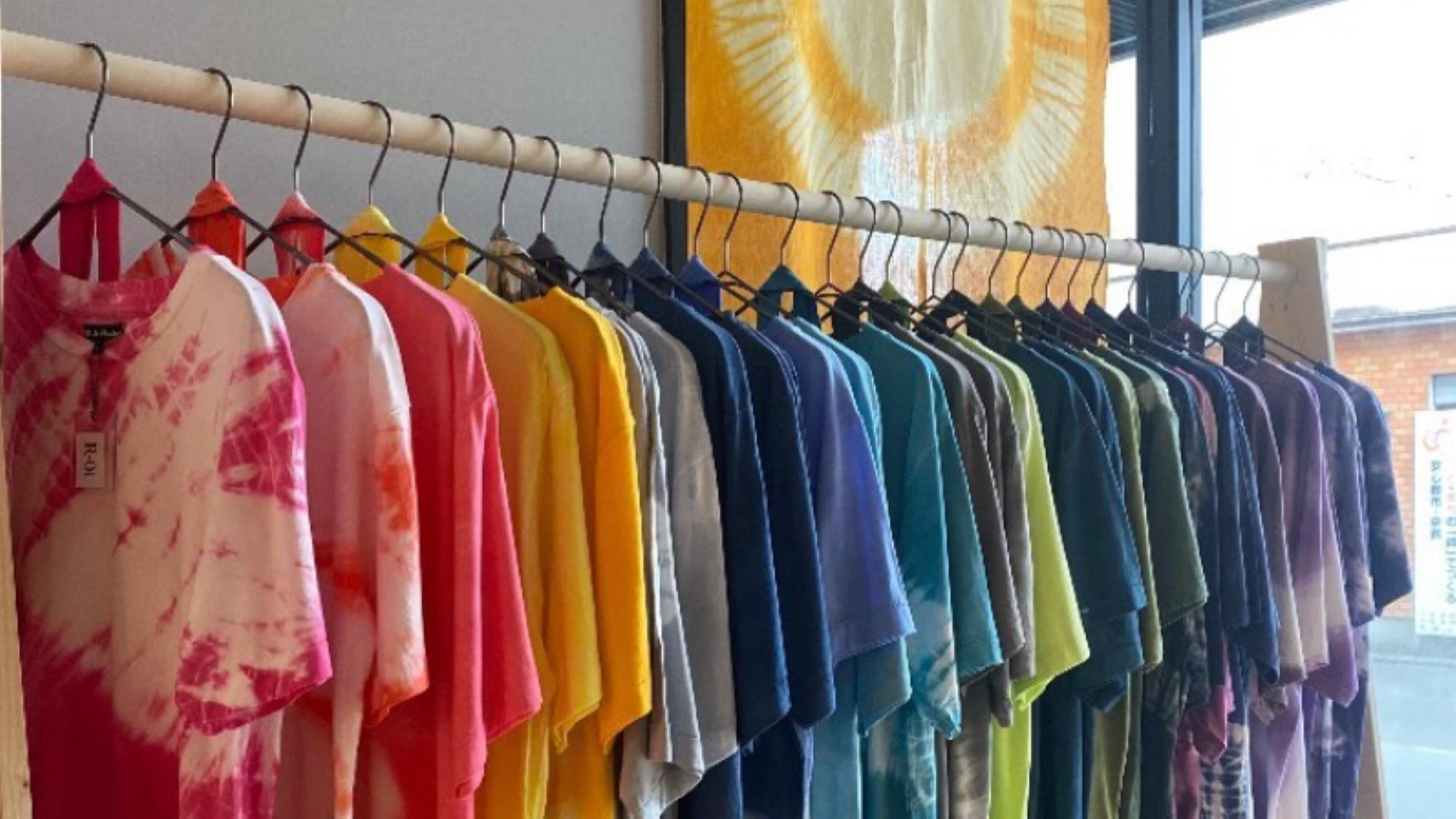 絞り染め Tシャツ