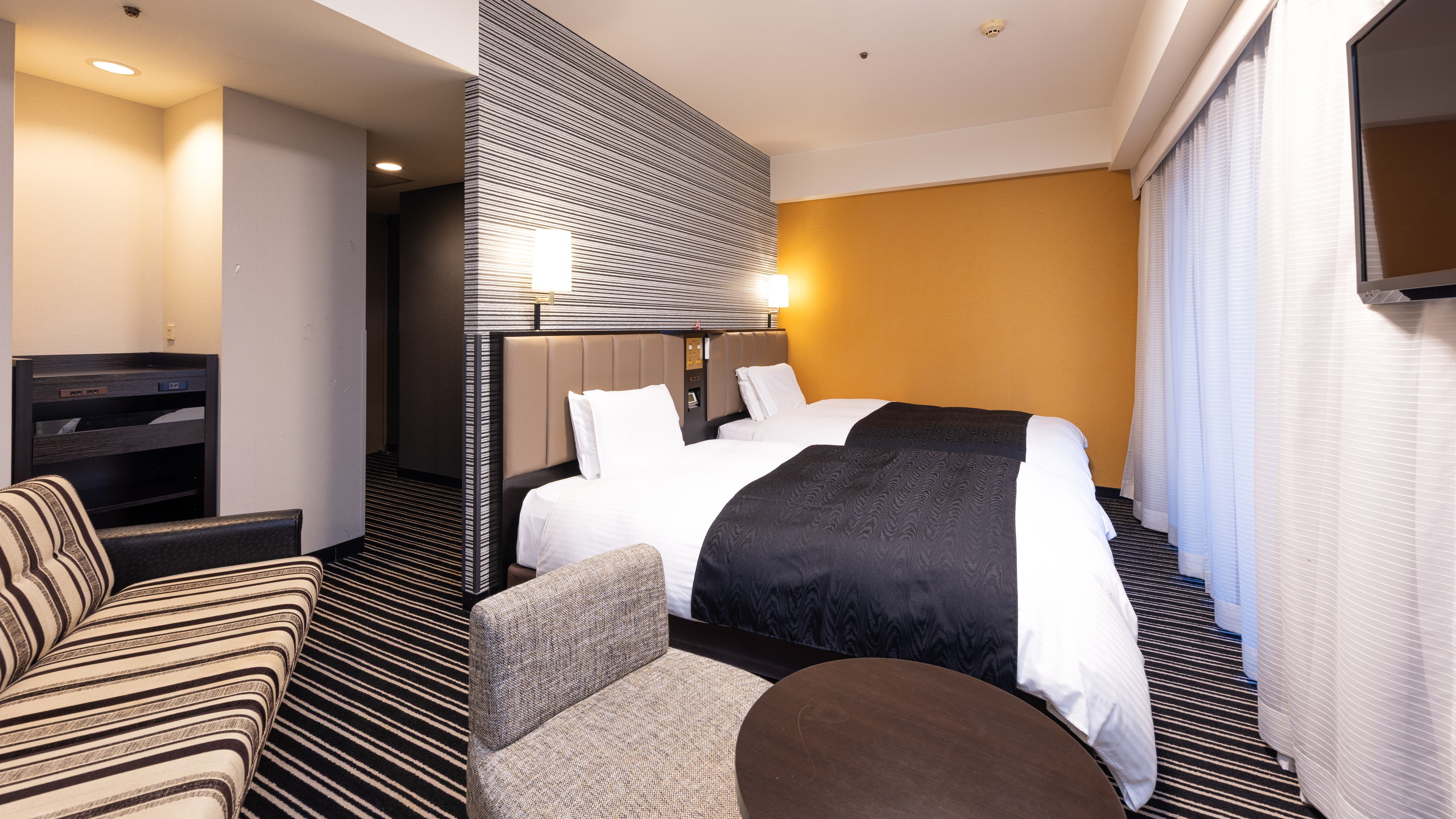 ツインルーム+ソファーベッド