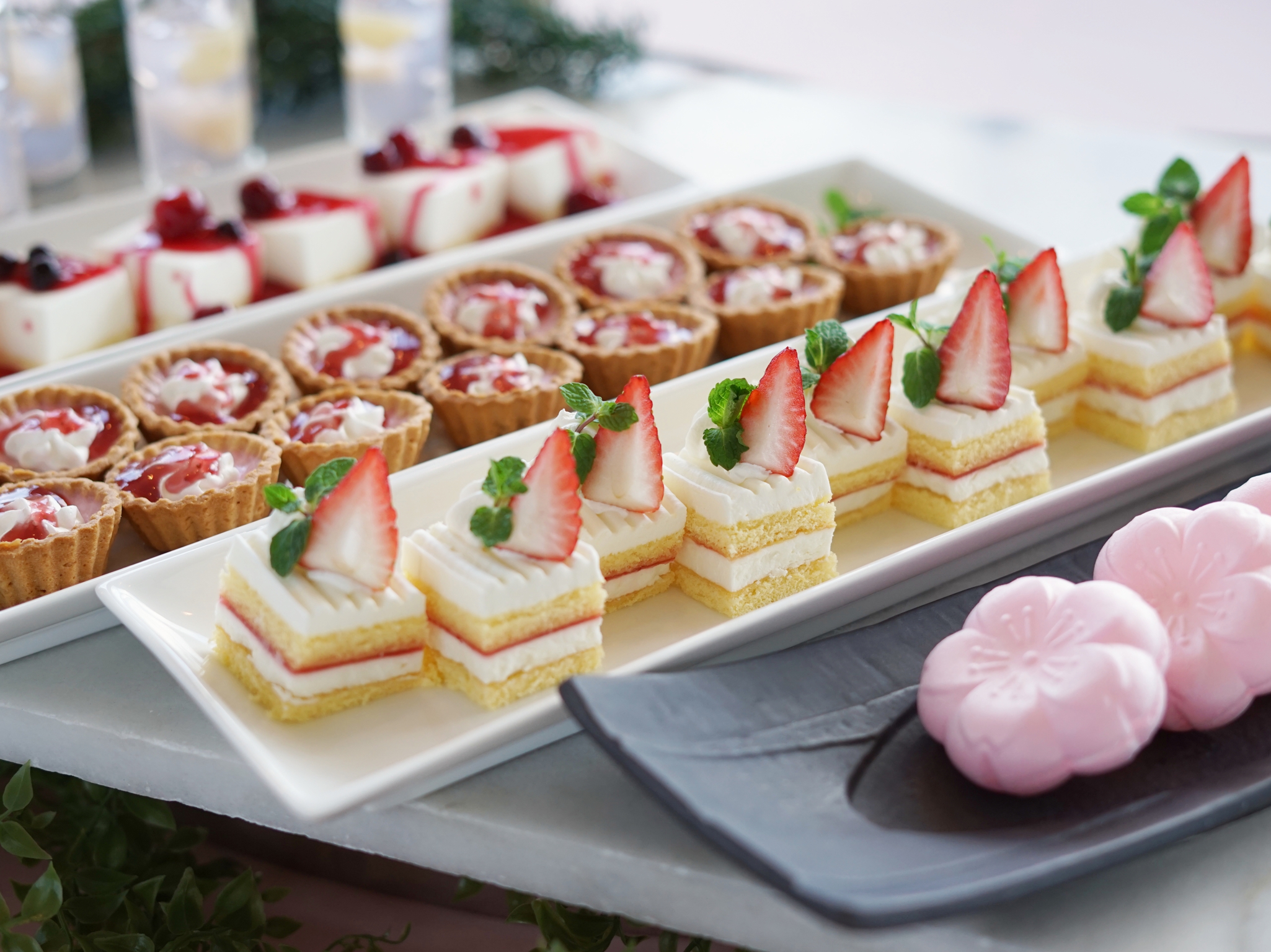 25春のスカイディナーバイキング（料理一例）