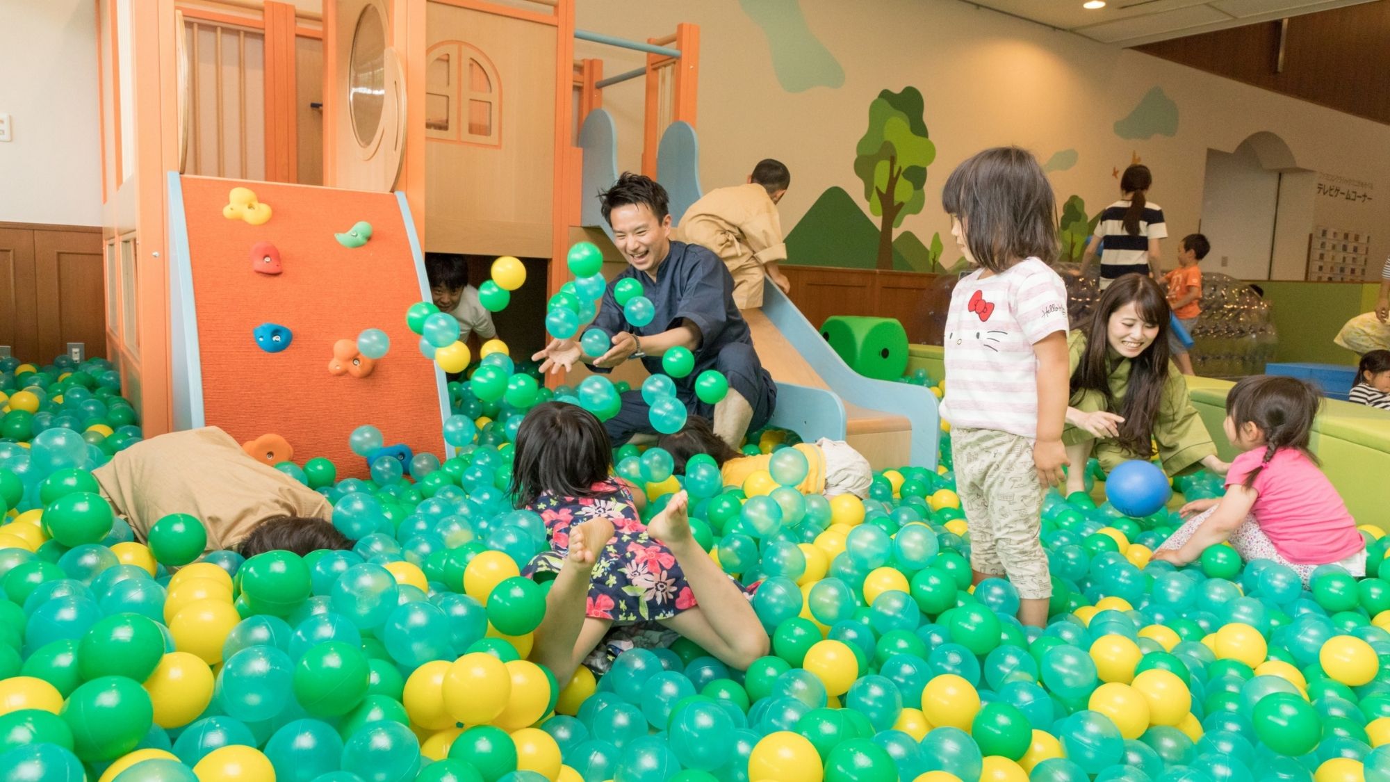 クアリゾート湯舟沢のボールプール