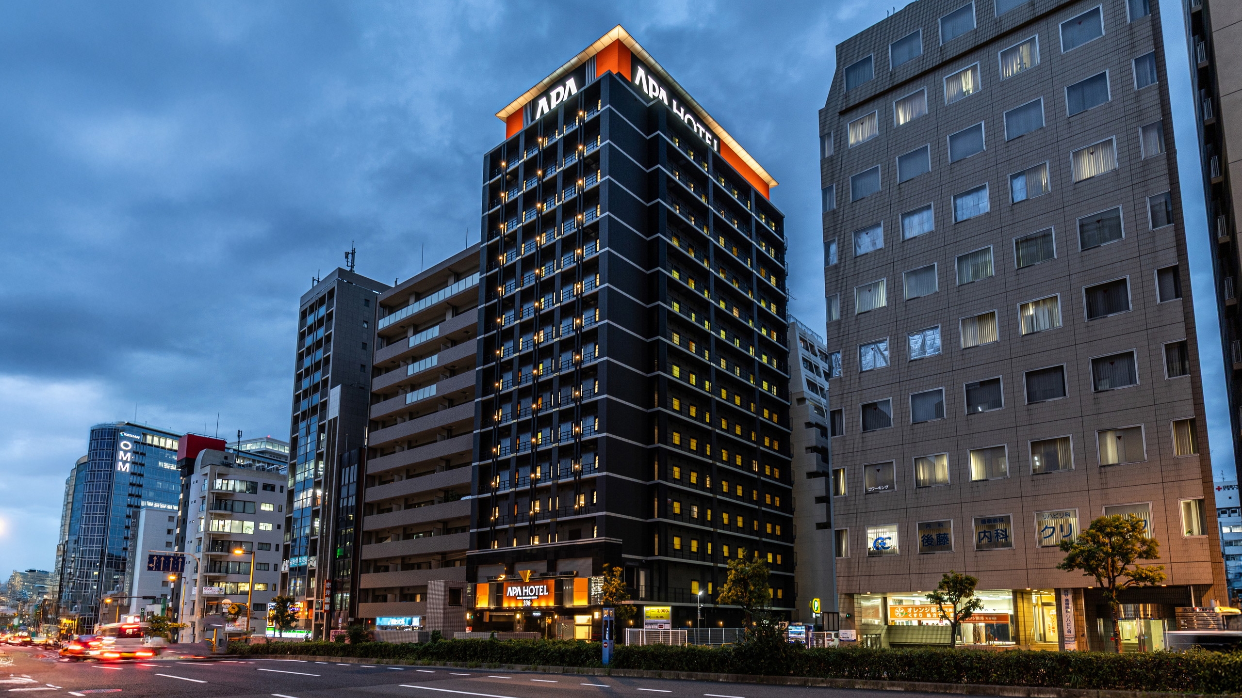 アパホテル〈大阪天満橋駅前〉（全室禁煙）