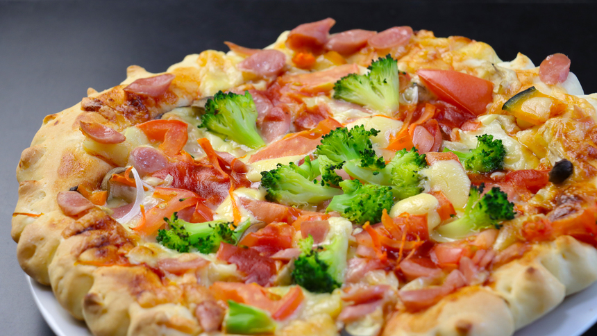 旬の魚の造り皿盛り付♪地元の料理に大満足！新鮮な食材を堪能しよう【1泊2食付き】