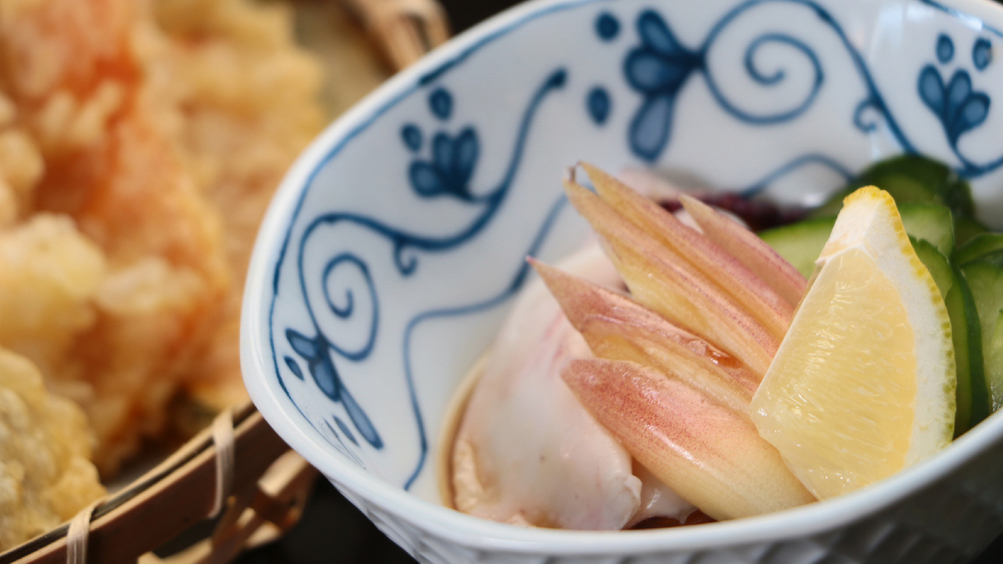 地元の食材をふんだんに使った「寄せ鍋」でほっこり♪みんなでワイワイ【1泊2食付き】