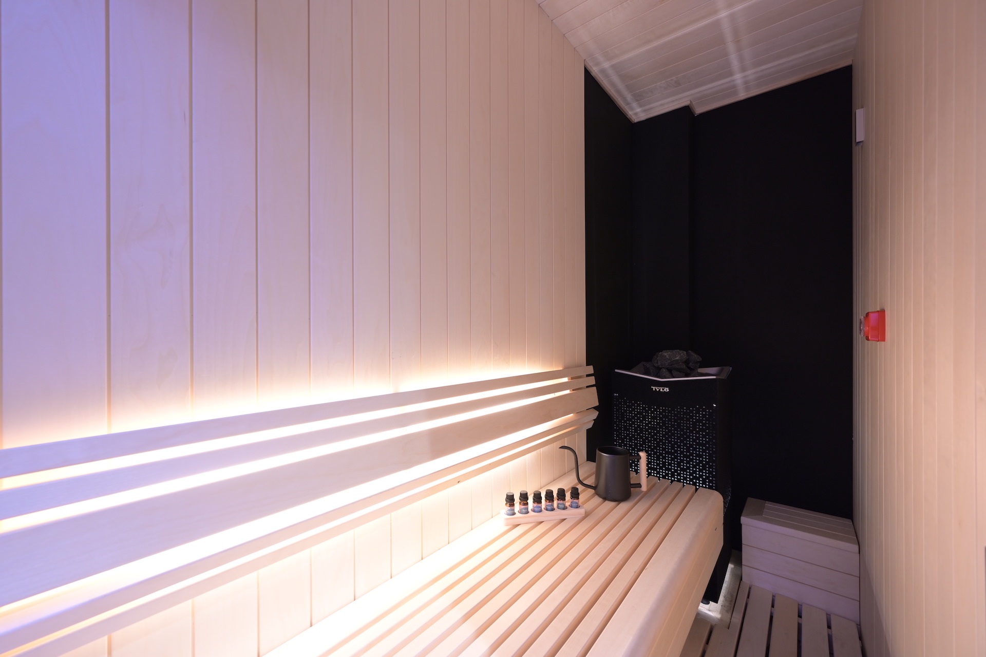 スタンダードクイーンルーム