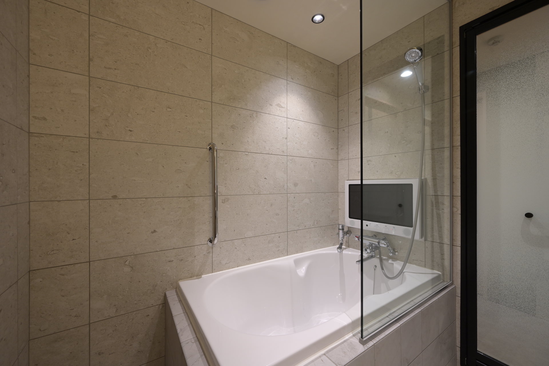 デラックスクイーンルーム