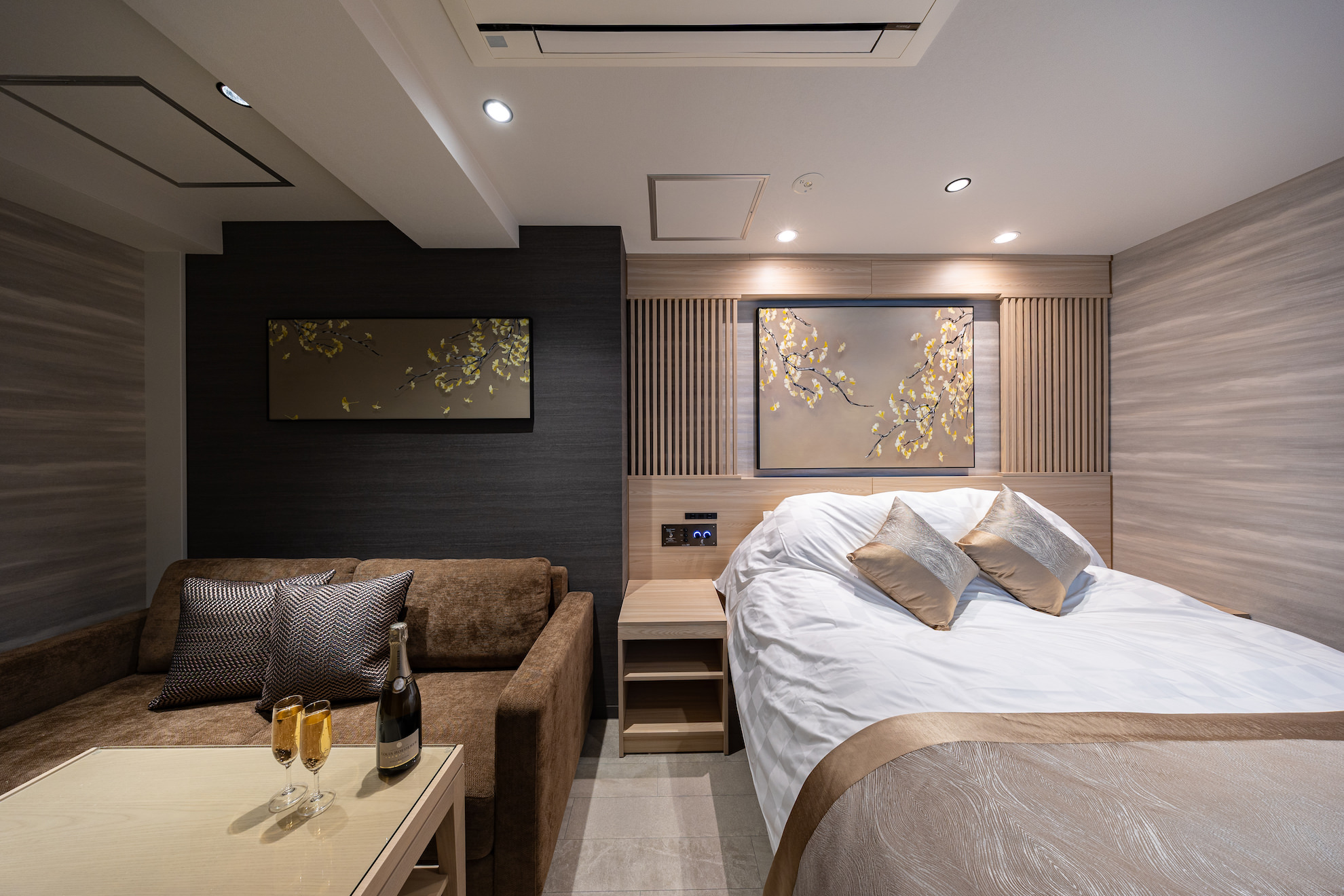 デラックスクイーン