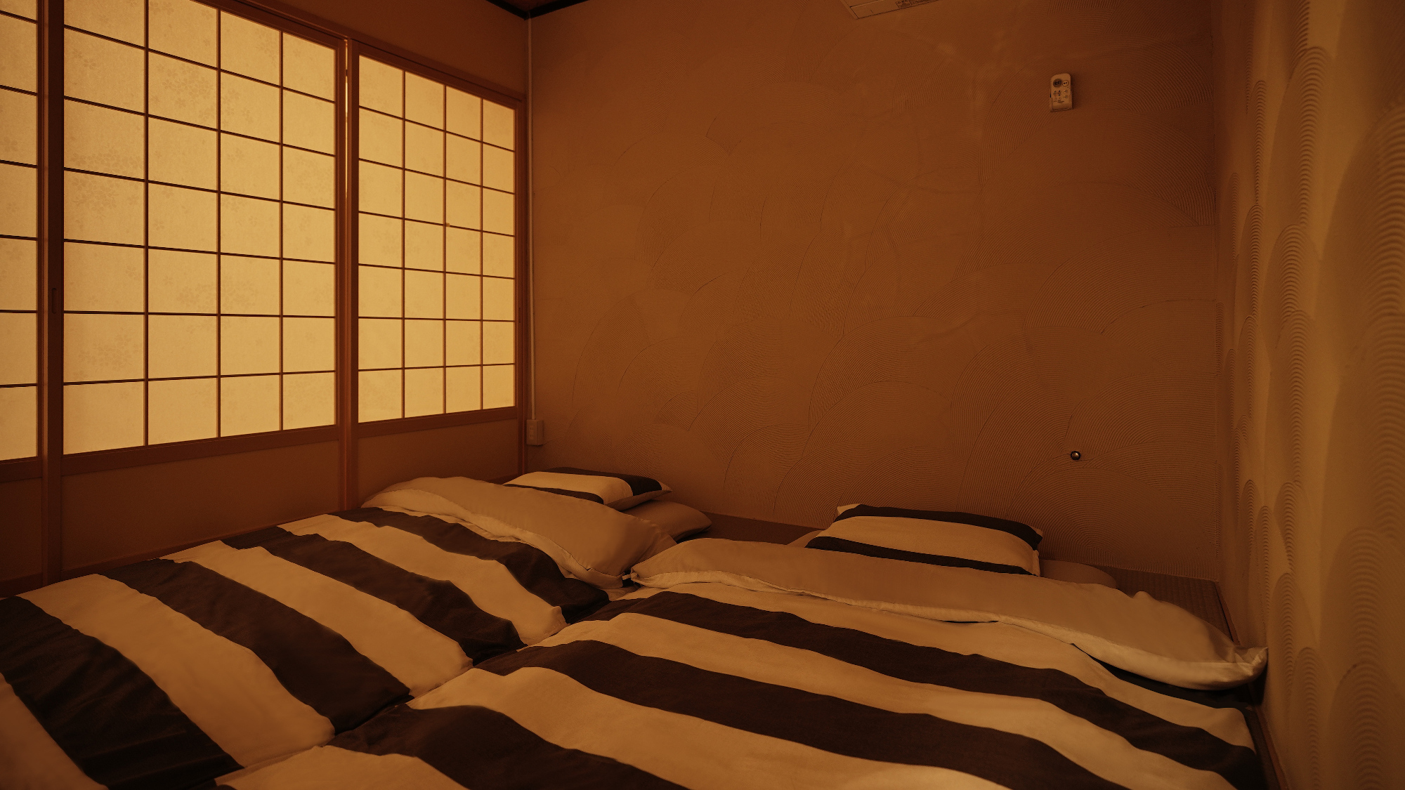 ・101号室：小上がりの和室