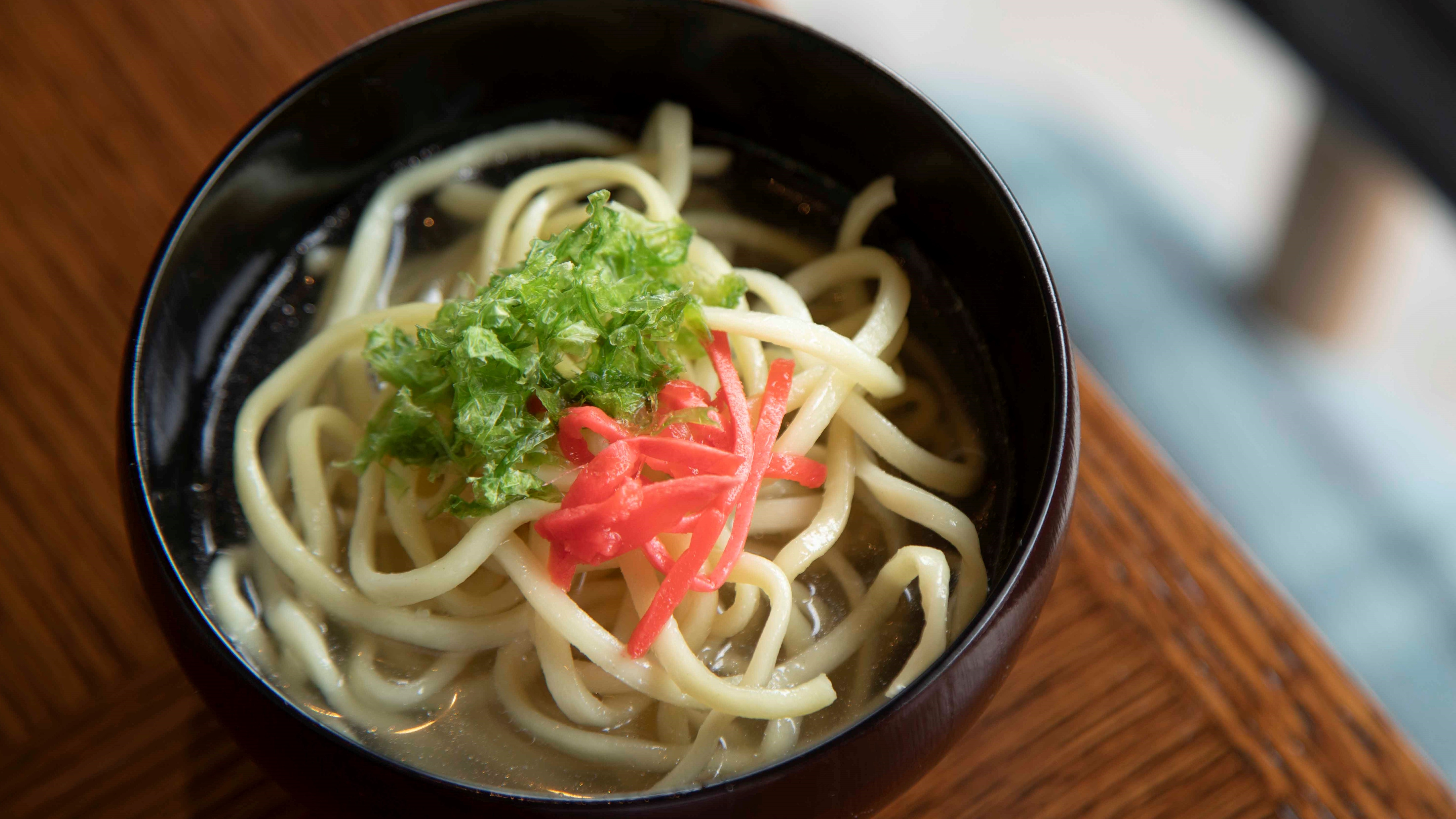 朝食ブッフェ：宮古そば