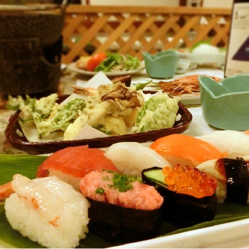 富山のにぎり鮨が登場！新しい夕食メニューです♪