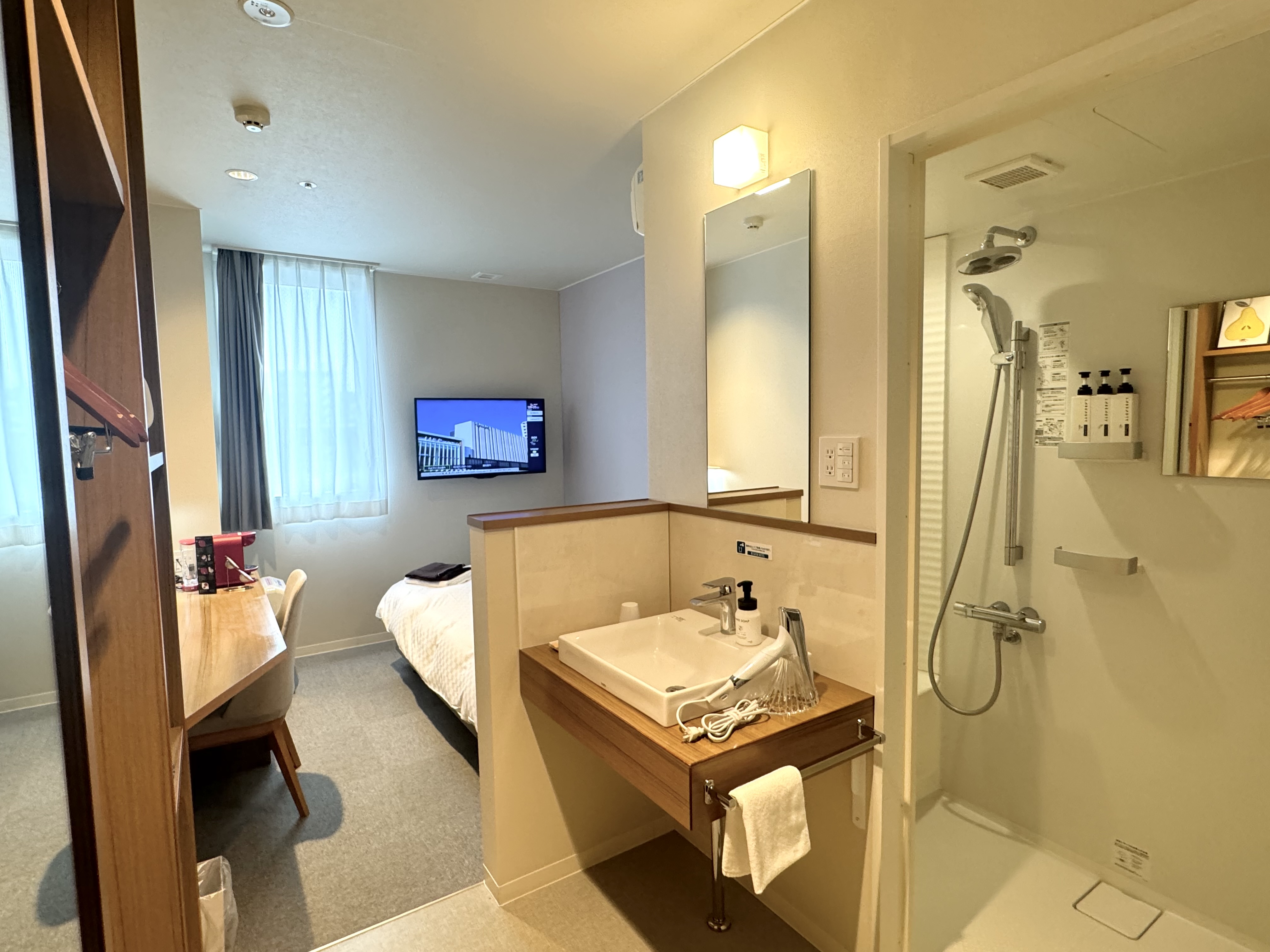 レディースシングル