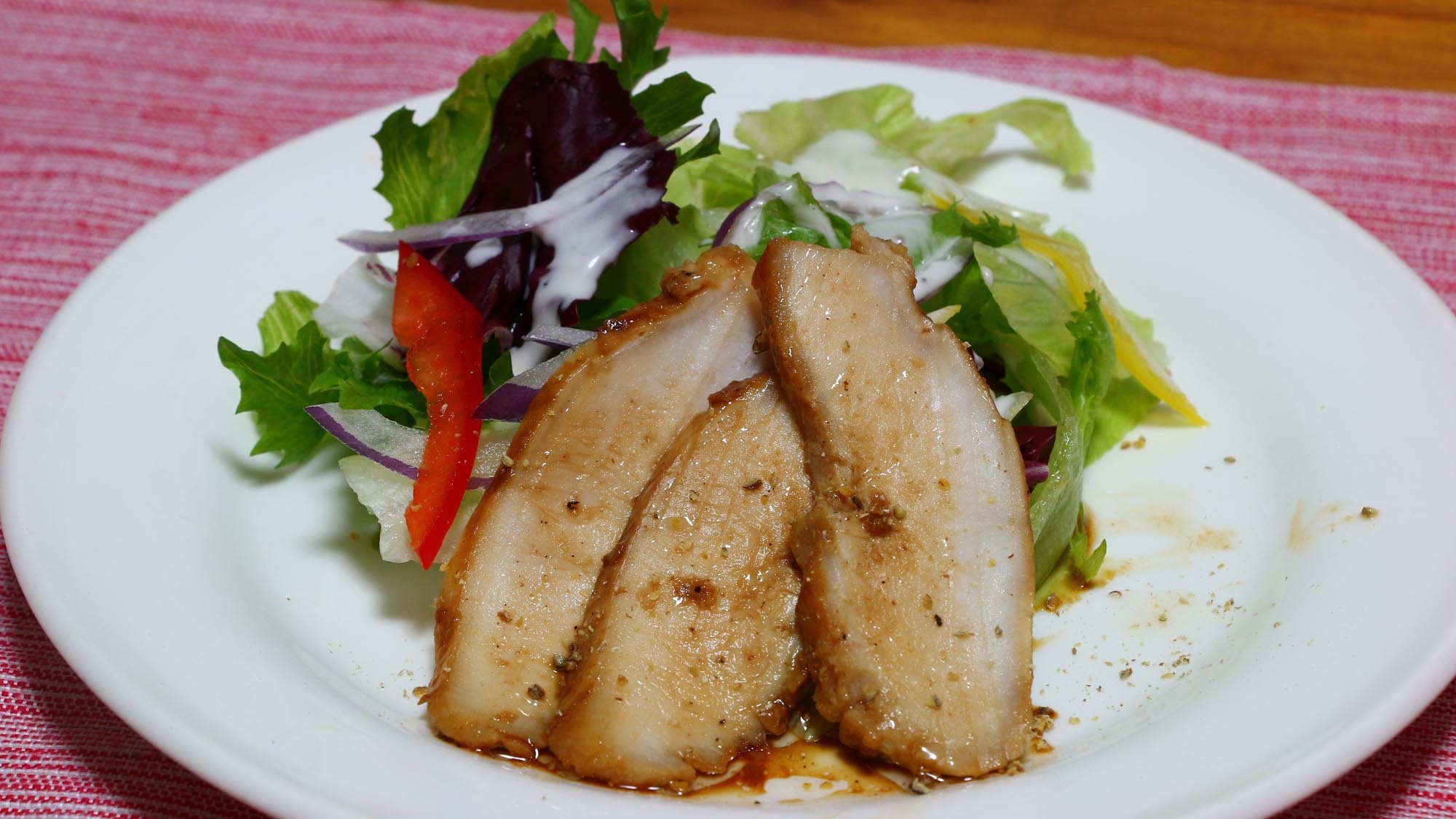 【1泊夕食付】夜ご飯は安心おまかせ！はまばるのおかぁが作る料理はほっこり旨い！翌朝はゆっくり島時間を