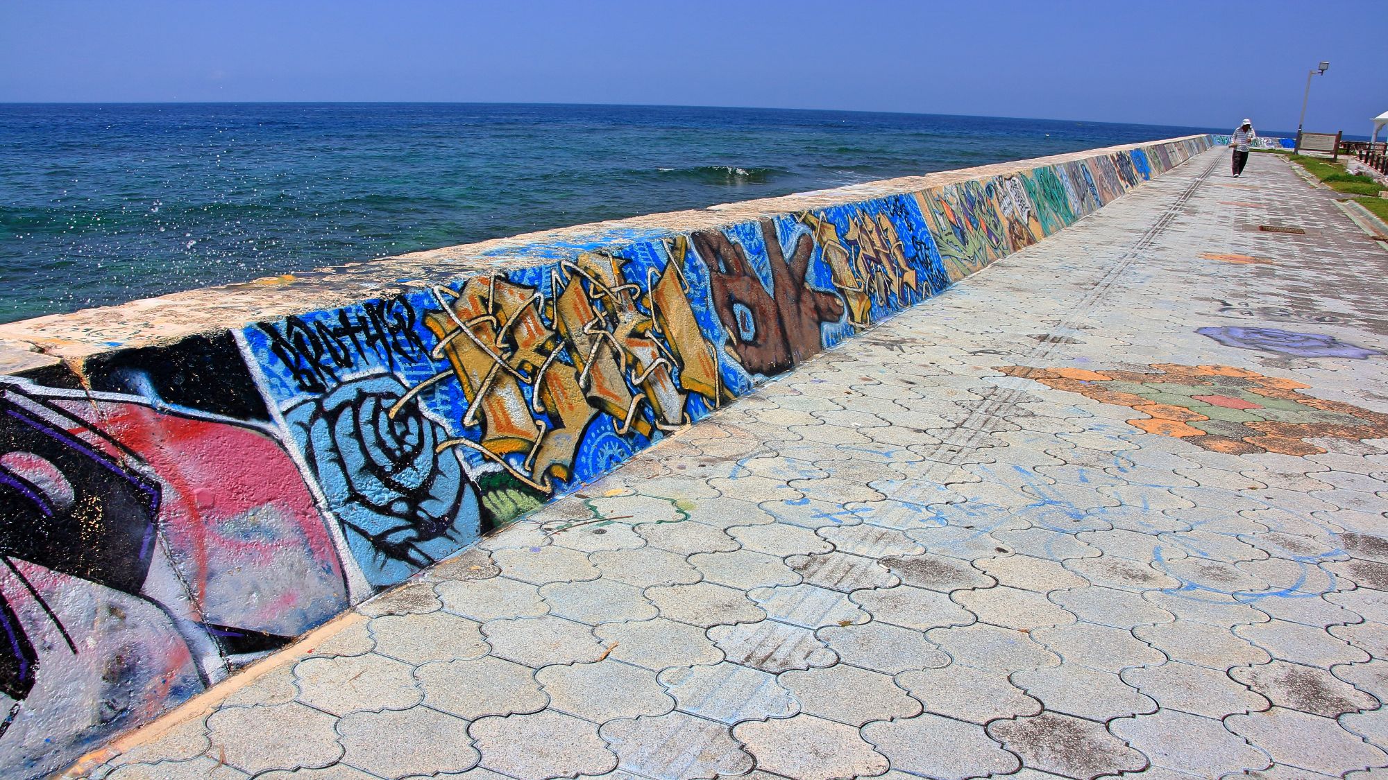【砂辺海岸(宮城海岸）】当館から車で約13分