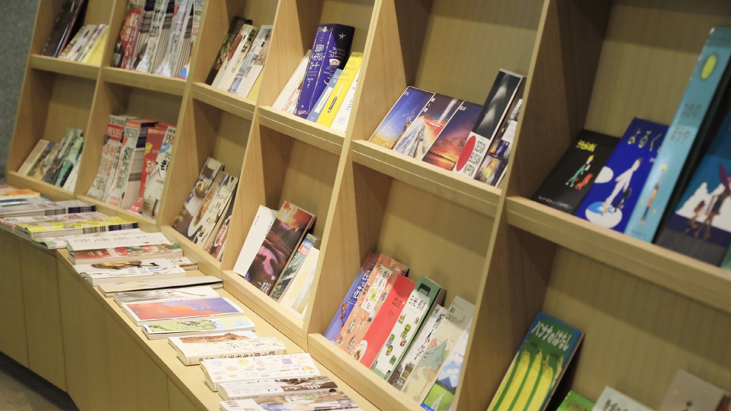 【季節の特別SALE】期間限定でオトクに！2〜4名定員の個室でご夕食＜■選べる1品+個室会席＞