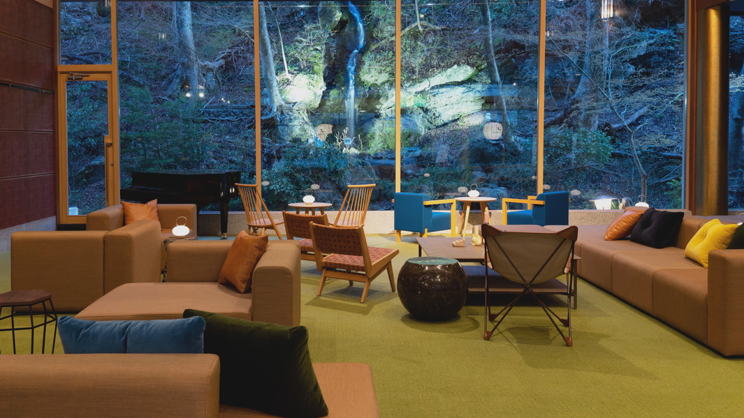 ロビーラウンジ