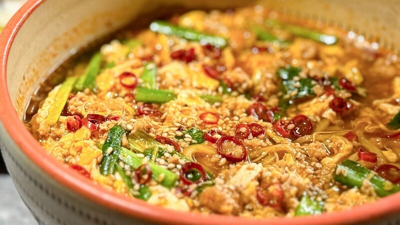 ◇ランチ・イメージ：辛麺