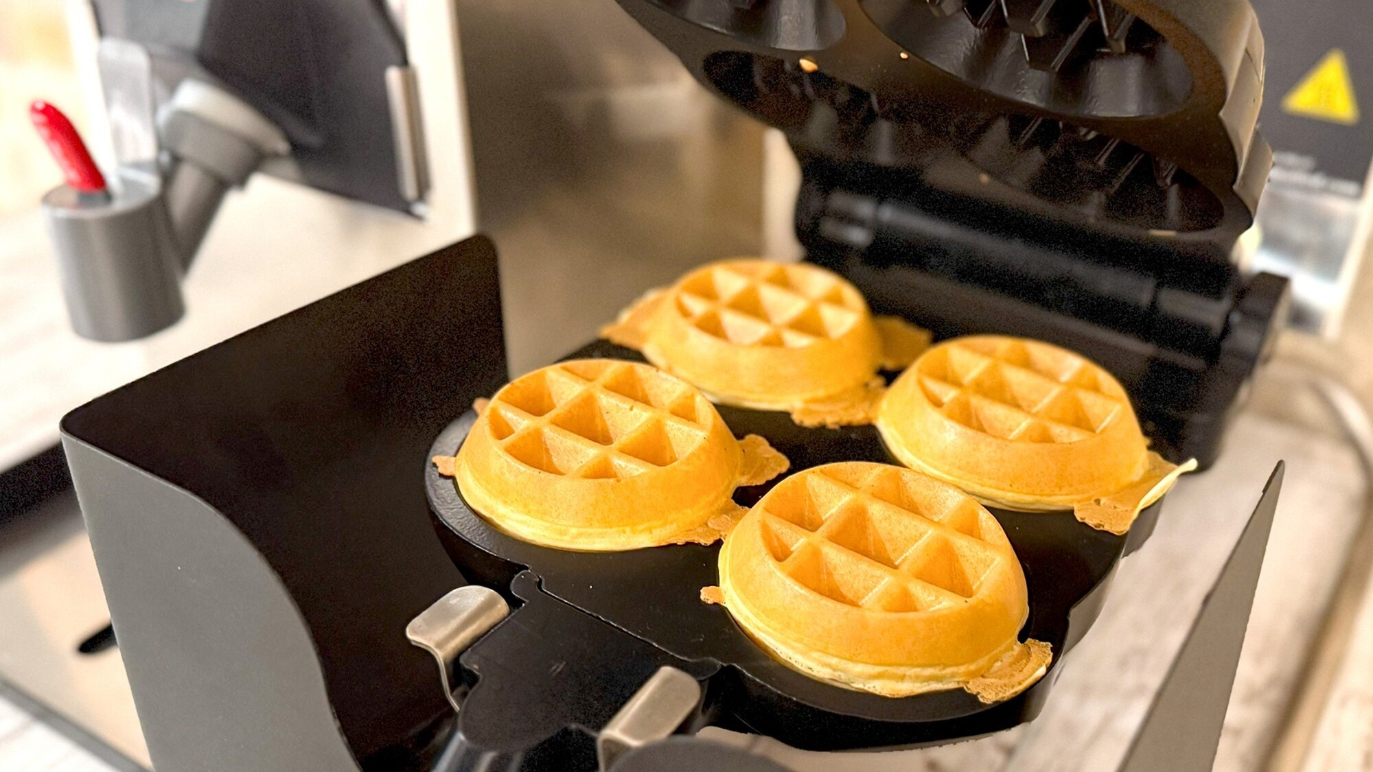 ◇朝食ブッフェ・ワッフル