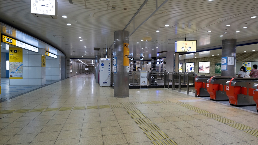 福岡市営地下鉄空港線　中洲川端駅構内