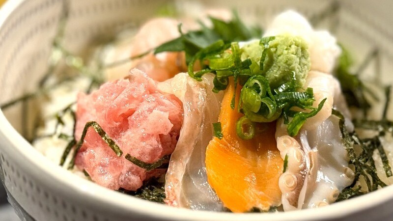 ◇ランチ・イメージ：海鮮丼