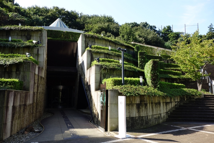 岡本太郎美術館